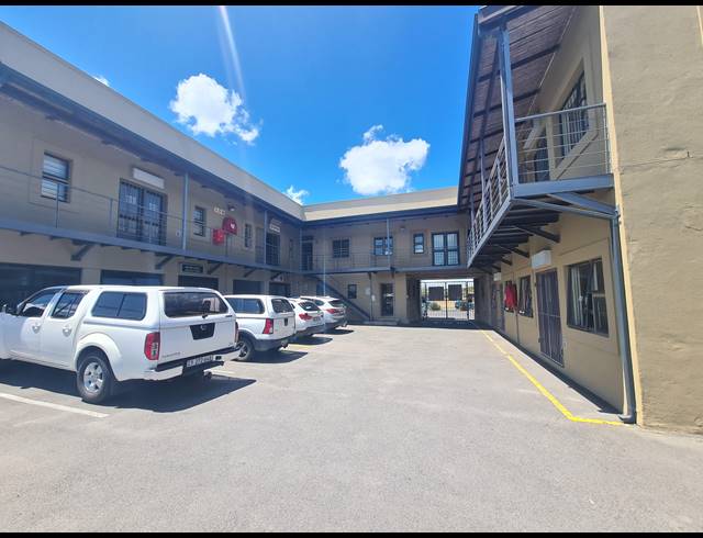 916M² OFFICE FOR SALE IN GOODWOOD CENTRAL